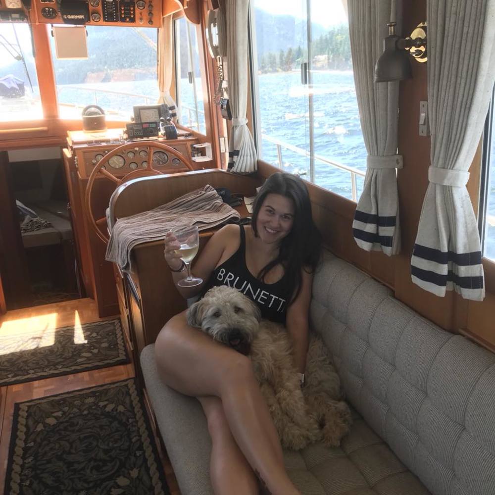 Meet your Posher, Vanessa